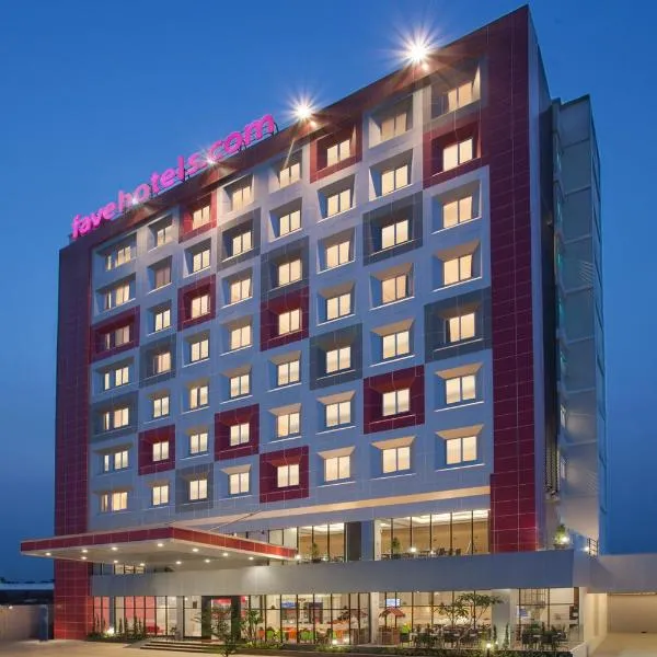 favehotel Hasyim Ashari Tangerang，位于当格浪的酒店