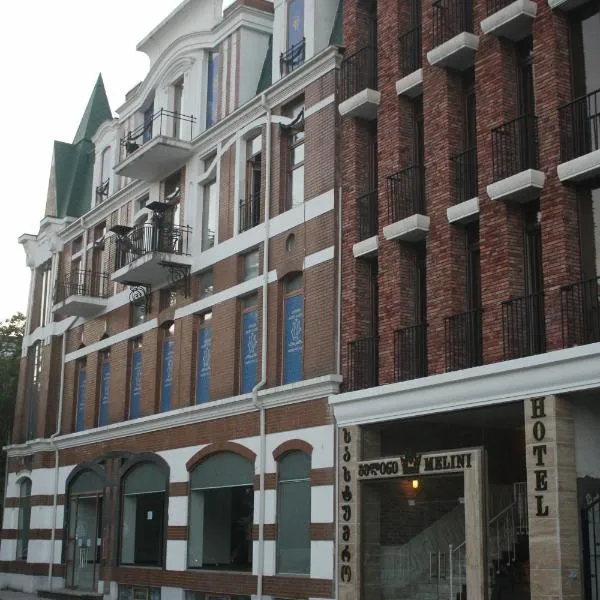 MELINI Boutique Hotel，位于巴统的酒店