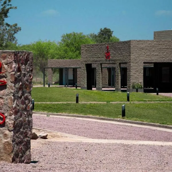 Samay Hotel Boutique，位于Colonia Dora的酒店