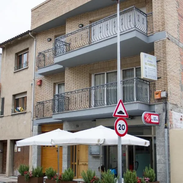 hostal trevol，位于Sant Boi de Lluçanès的酒店
