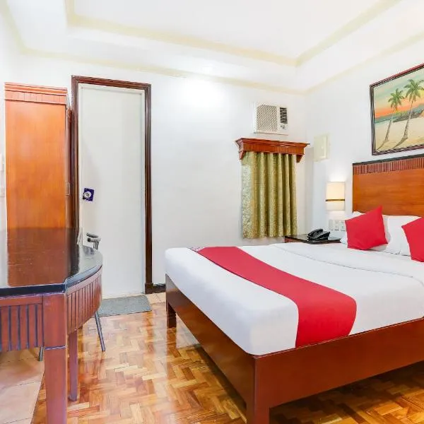 Super OYO 406 Royale Parc Inn & Suites，位于Marilao的酒店