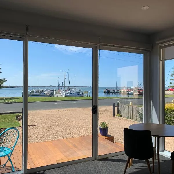 Boat Harbour Jetty B&B，位于Tarraville的酒店