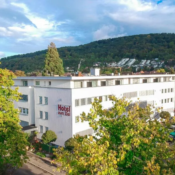 ZUM ZIEL Hotel Grenzach-Wyhlen bei Basel，位于格伦察-维伦的酒店