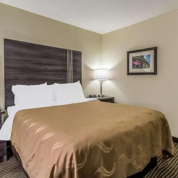 Quality Inn & Suites North Lima - Boardman，位于Leetonia的酒店