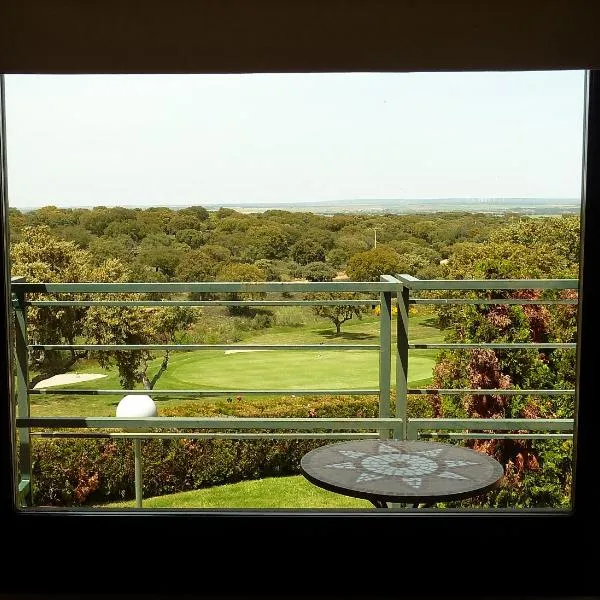Estudio con Wifi y vistas al Campo de Golf de Salamanca，位于Aldehuela de la Bóveda的酒店