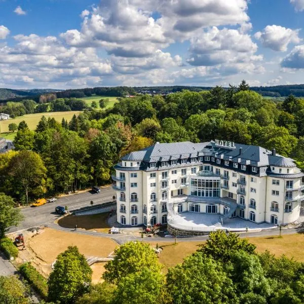 Parkhotel Hachenburg，位于Weitefeld的酒店