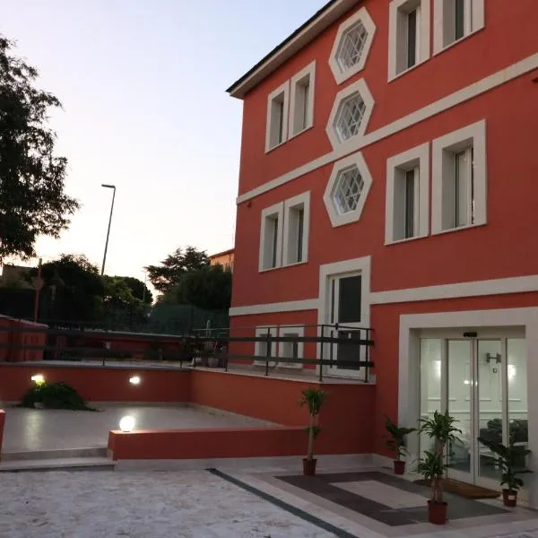 Palace Rome，位于罗马的酒店