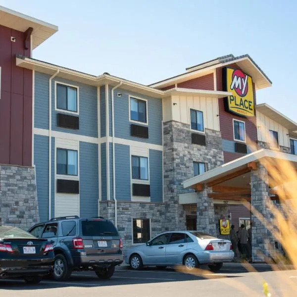 My Place Hotel-Hurricane, UT，位于Toquerville的酒店