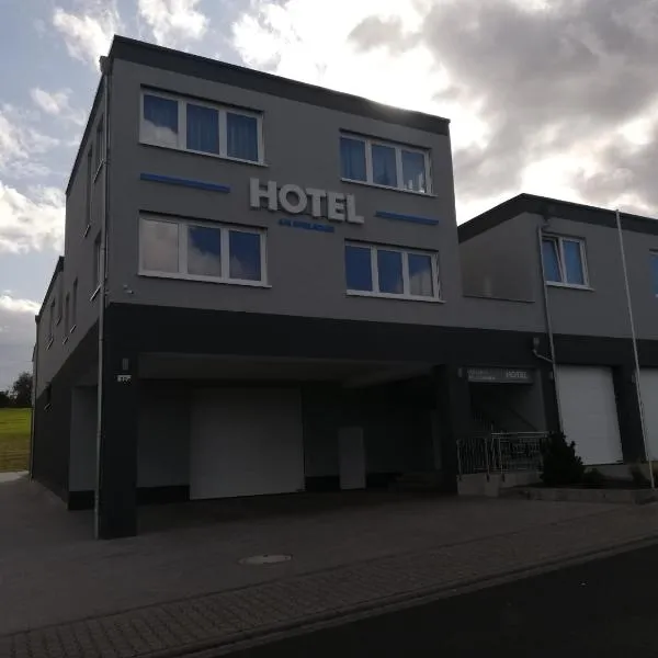 Hotel Am Spielacker，位于Kleinkahl的酒店