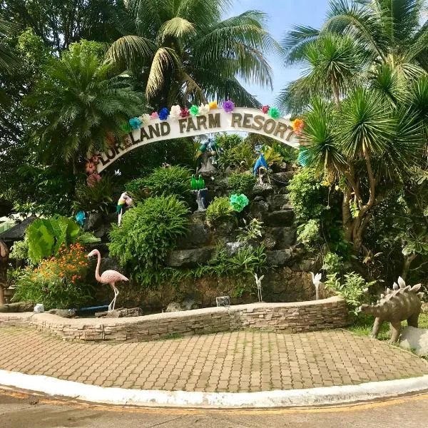洛瑞蓝德农场度假酒店，位于Pantay的酒店