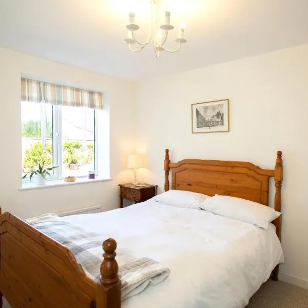 PERFECT BUSINESS ACCOMMODATION at SIDINGS FARM - Luxury Cottage Accommodation - Self Catering - Secure Parking - Fully equipped Kitchen - Towels & Linen included，位于Chatteris的酒店