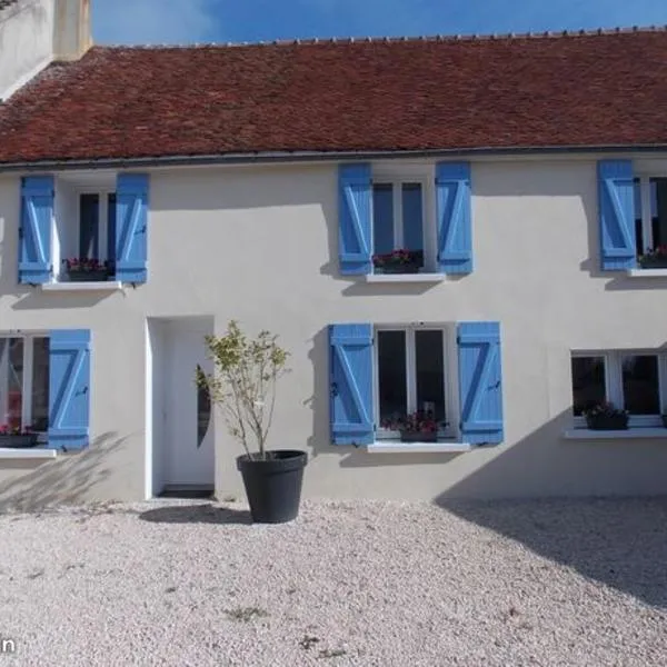 Le gîte du bois sebille，位于Villeneuve-sur-Bellot的酒店