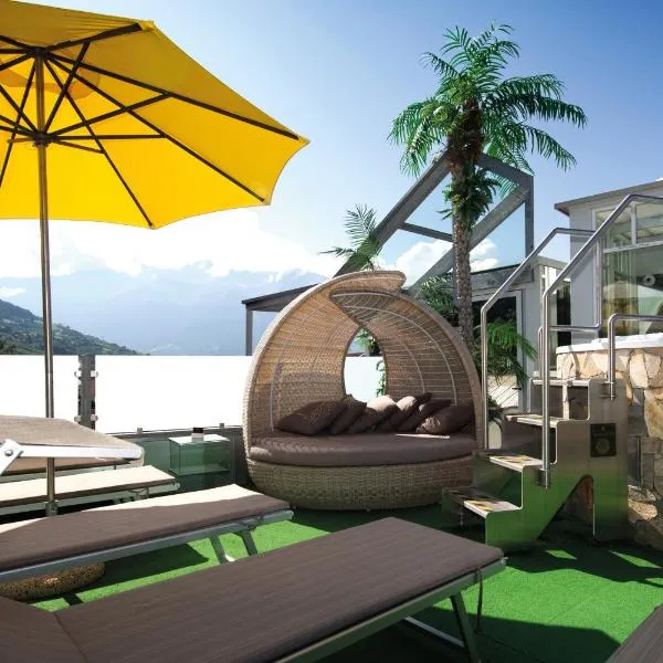 安格尔酒店，位于斯卢德尔诺的酒店