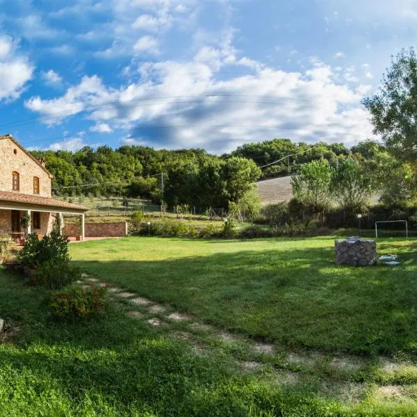 Agriturismo Bioli，位于Querceto的酒店