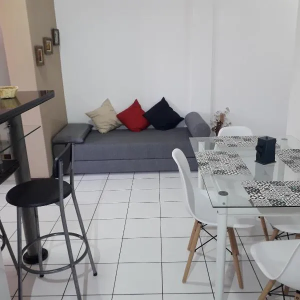 Apartamentos Stela Maris Praia e Aeroporto，位于萨尔瓦多的酒店