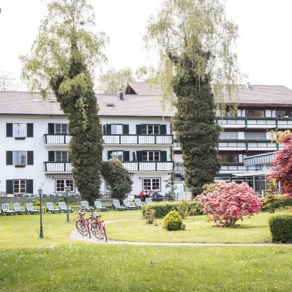 莱因哈特花园酒店，位于基姆湖畔普林的酒店