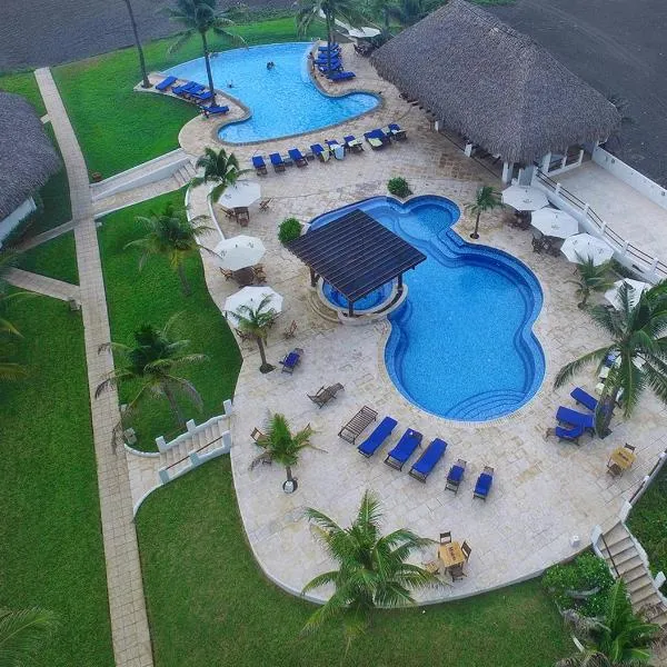 Dos Mundos Pacific Resort，位于Taxisco的酒店