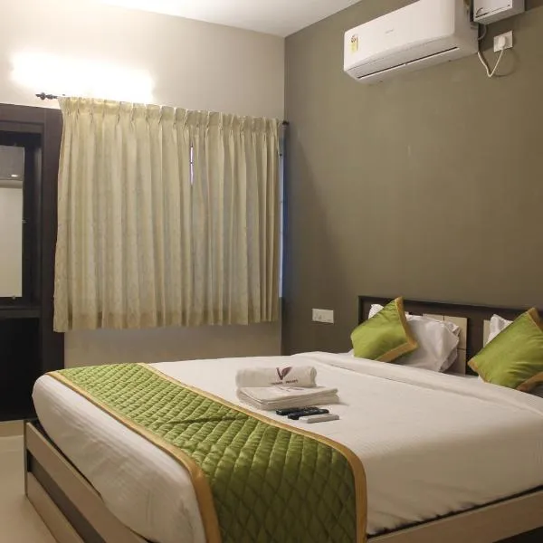 Viswa Residency by Azalea，位于Tiruvādūr的酒店
