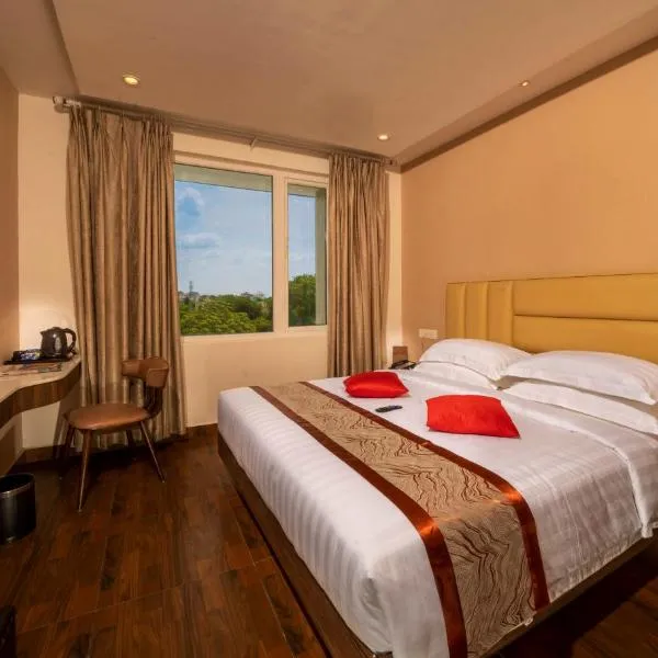 CR Grande，位于Tiruvādūr的酒店