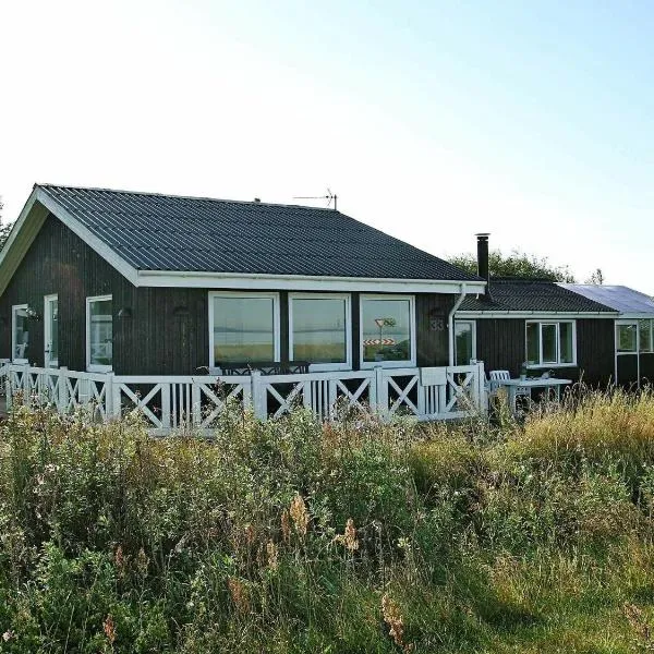 8 person holiday home in Løgstør-By Traum，位于特兰德的酒店