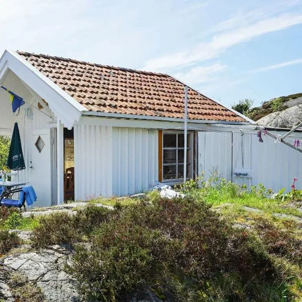 Holiday home Gullholmen，位于Gullholmen的酒店