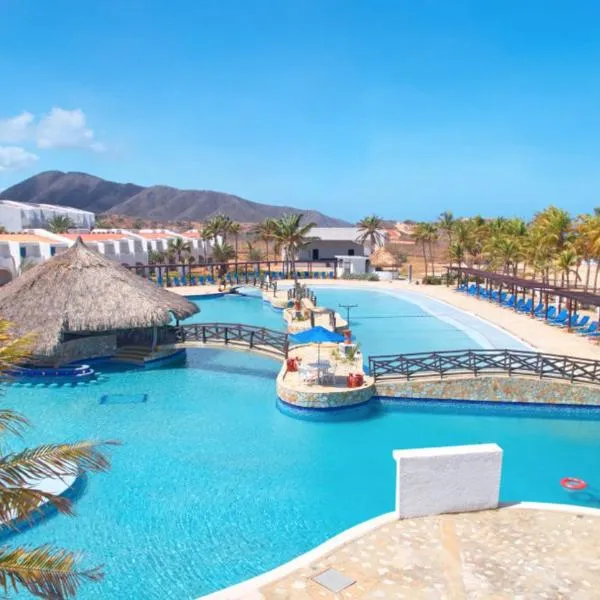 Costa Caribe Hotel Beach & Resort，位于Aricagua的酒店