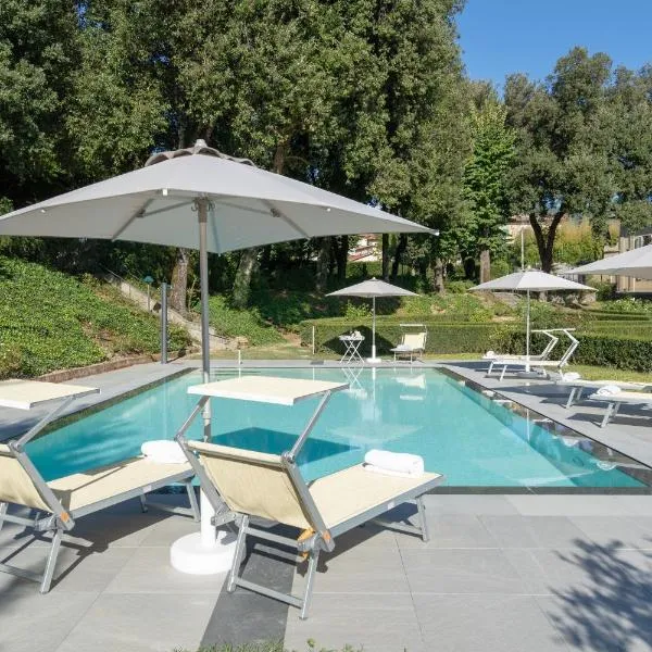 Villa Gerini Appartamenti indipendenti con piscina e ampi spazi，位于Ronta的酒店