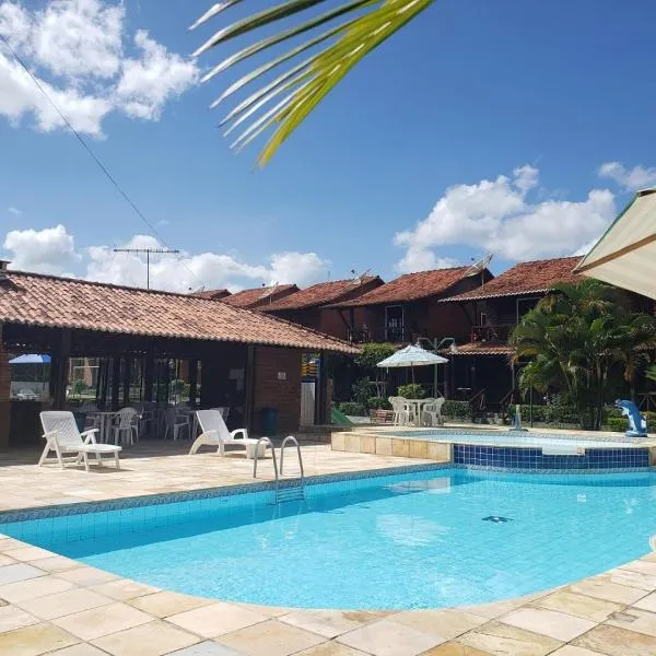Casa Chalé com 3 quartos pra dez pessoas com piscina aquecida nos feriados，位于格拉瓦塔的酒店