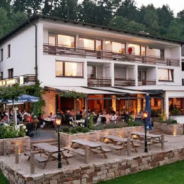 罗森伯格酒店，位于Holzhausen的酒店
