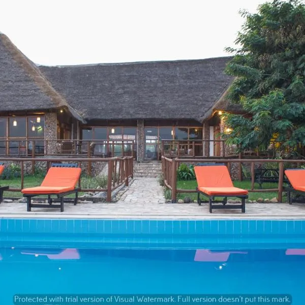 伊哈姆巴湖畔旅游山林小屋，位于Kahendero的酒店
