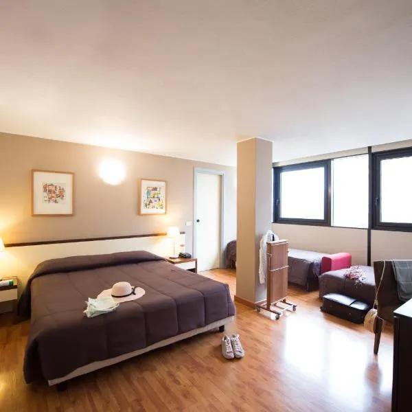 Ibis Styles Palermo Cristal，位于巴勒莫的酒店