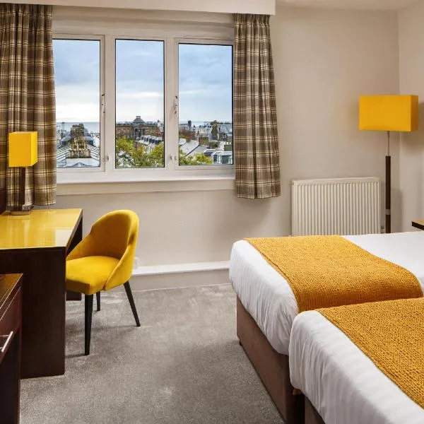 艾尔美居酒店，位于艾尔的酒店