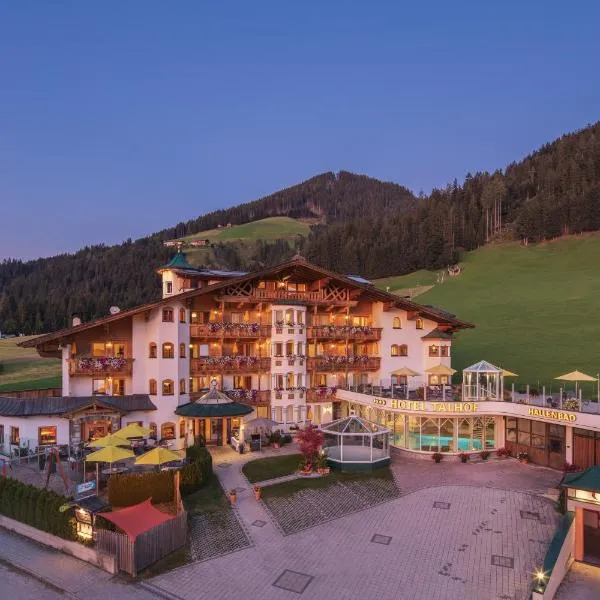 Apparthotel Talhof, Restaurant, Pool und Spa，位于奥贝劳的酒店