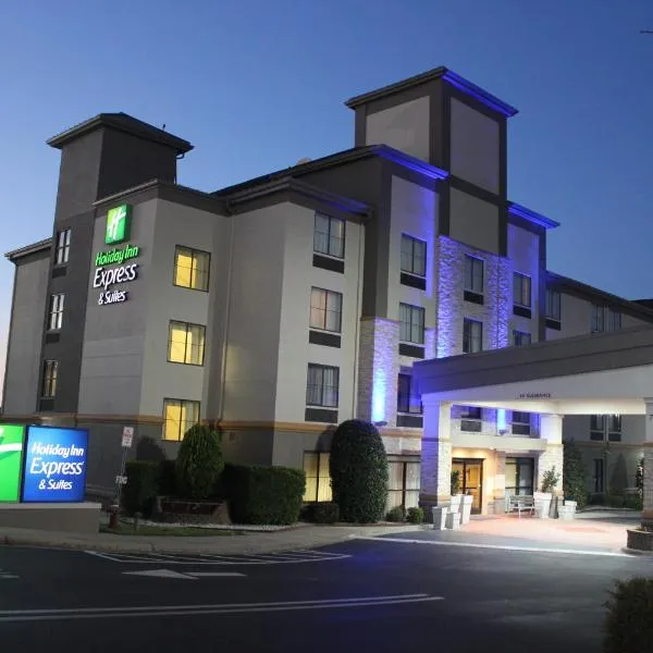 Holiday Inn Express & Suites Charlotte-Concord-I-85, an IHG Hotel，位于Wallace Crossroads的酒店