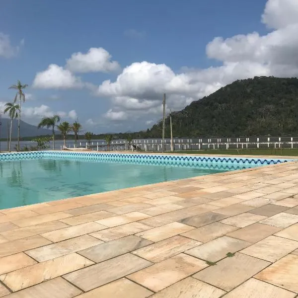 Iate Clube Rio Verde - Ilha Comprida，位于Ilha do Cardoso的酒店