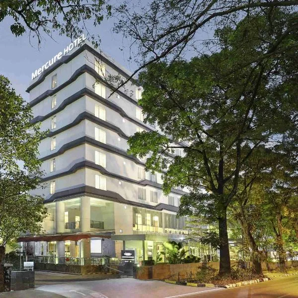 Mercure Bandung Nexa Supratman，位于万隆的酒店