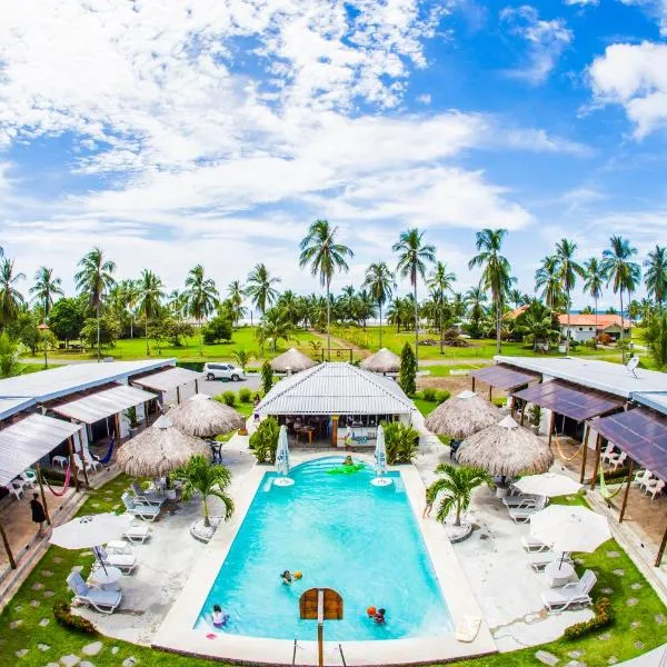 Show Pony Beach Resort and Suites，位于Bajo Jacoy的酒店