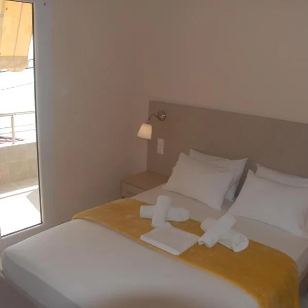 Eleni Kandilari Rooms，位于Melívoia的酒店