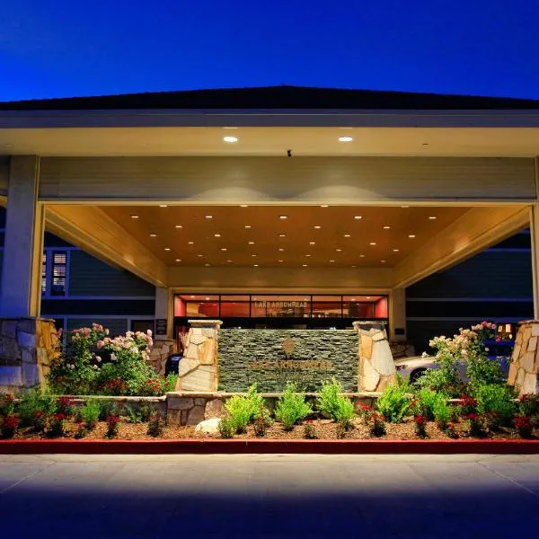 Lake Arrowhead Resort & Spa，位于Twin Peaks的酒店