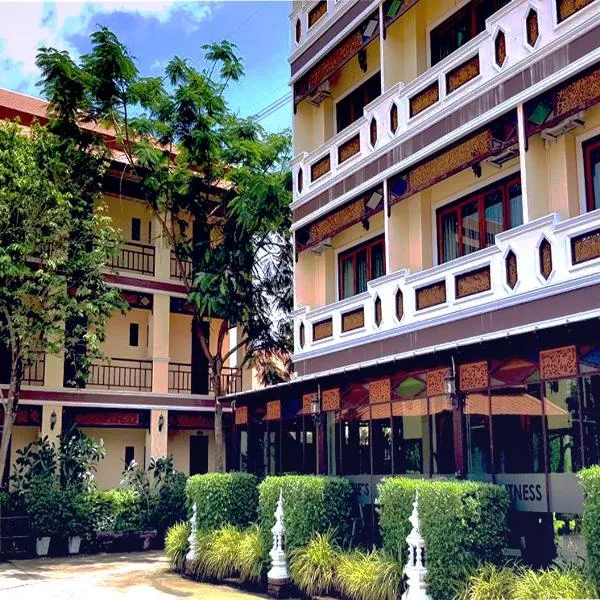 艾精品酒店，位于Pluak Daeng的酒店
