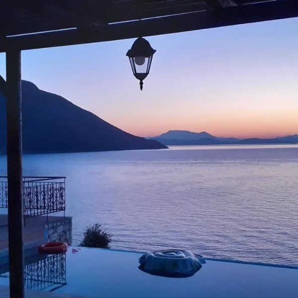 Villa LeSunLuka Lefkada，位于Marantochori的酒店