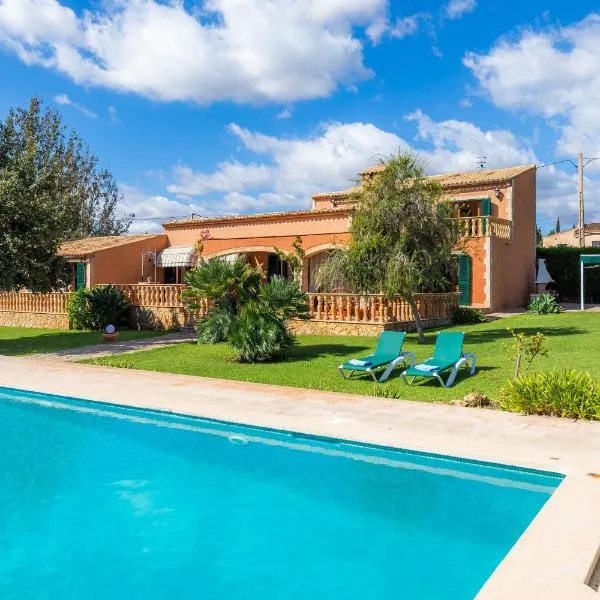 Es Fasser，位于松塞尔韦拉的酒店