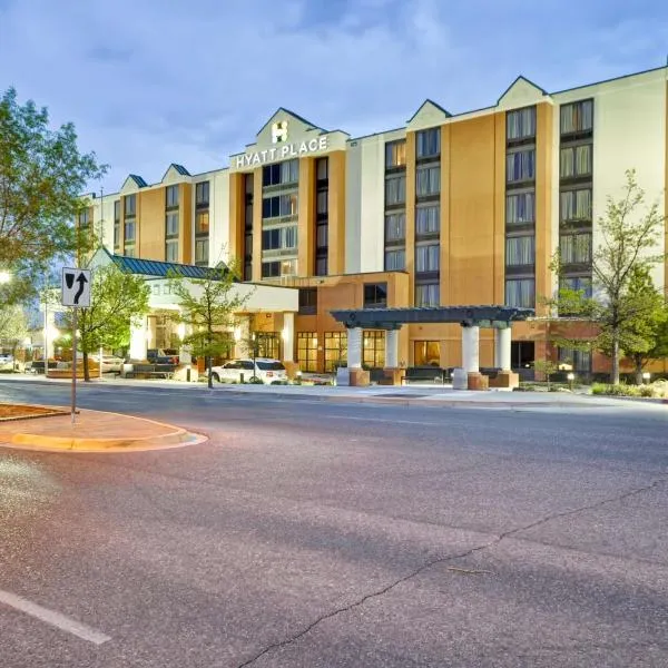 阿尔伯克基住宅区凯悦酒店，位于Los Ranchos de Albuquerque的酒店