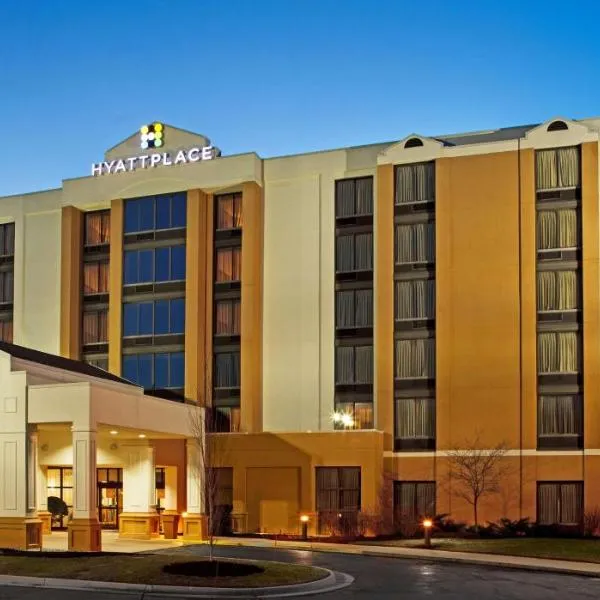 Hyatt Place Cincinnati Blue Ash，位于拉夫兰的酒店