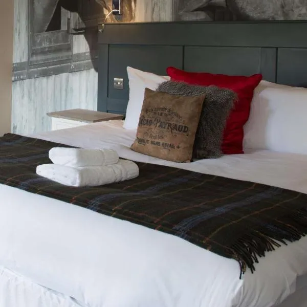 The Evenlode Rooms at Firehouse Oxford，位于威特尼的酒店