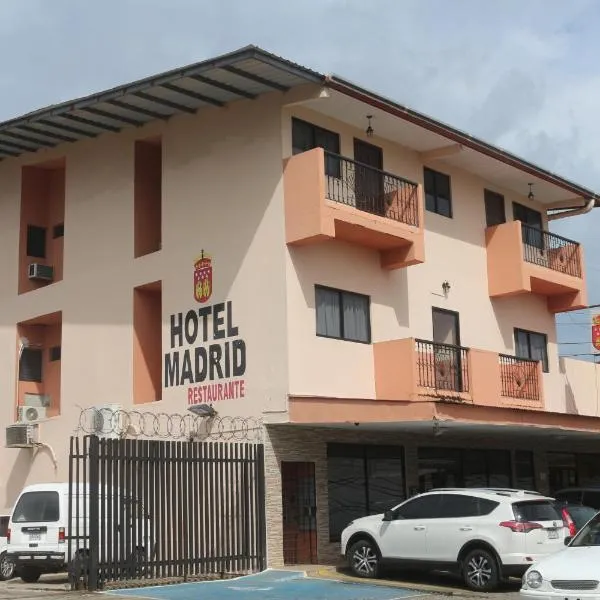 Hotel Madrid，位于Loma Colorada的酒店