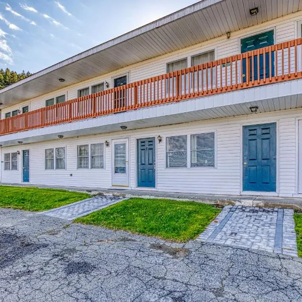 Moosehead Condo Unit #5，位于Rockwood的酒店