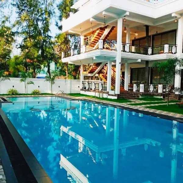 J7 Villaj Resort，位于亭可马里的酒店