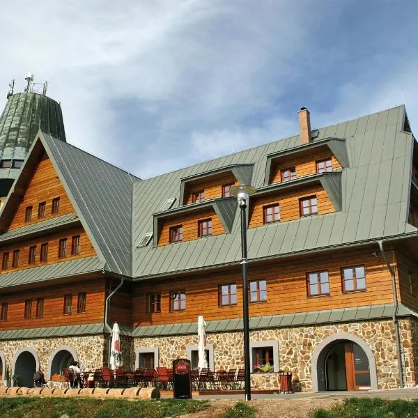 克拉莫洛瓦酒店，位于Ceske Petrovice的酒店