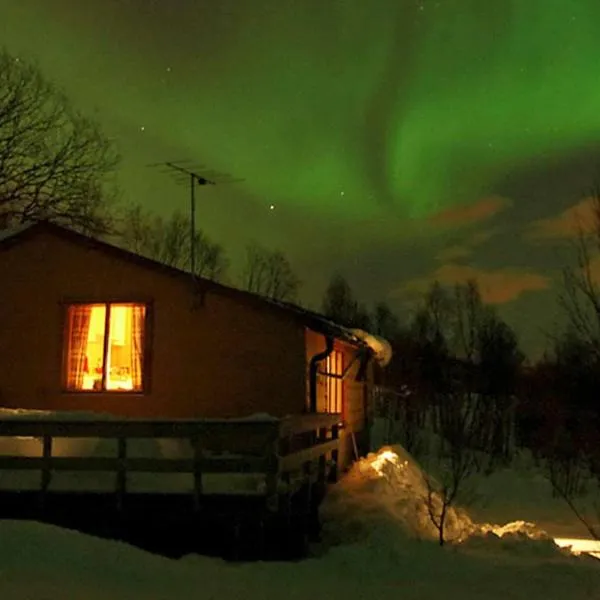 5 person holiday home in Straumsbukta，位于Bakkejord的酒店